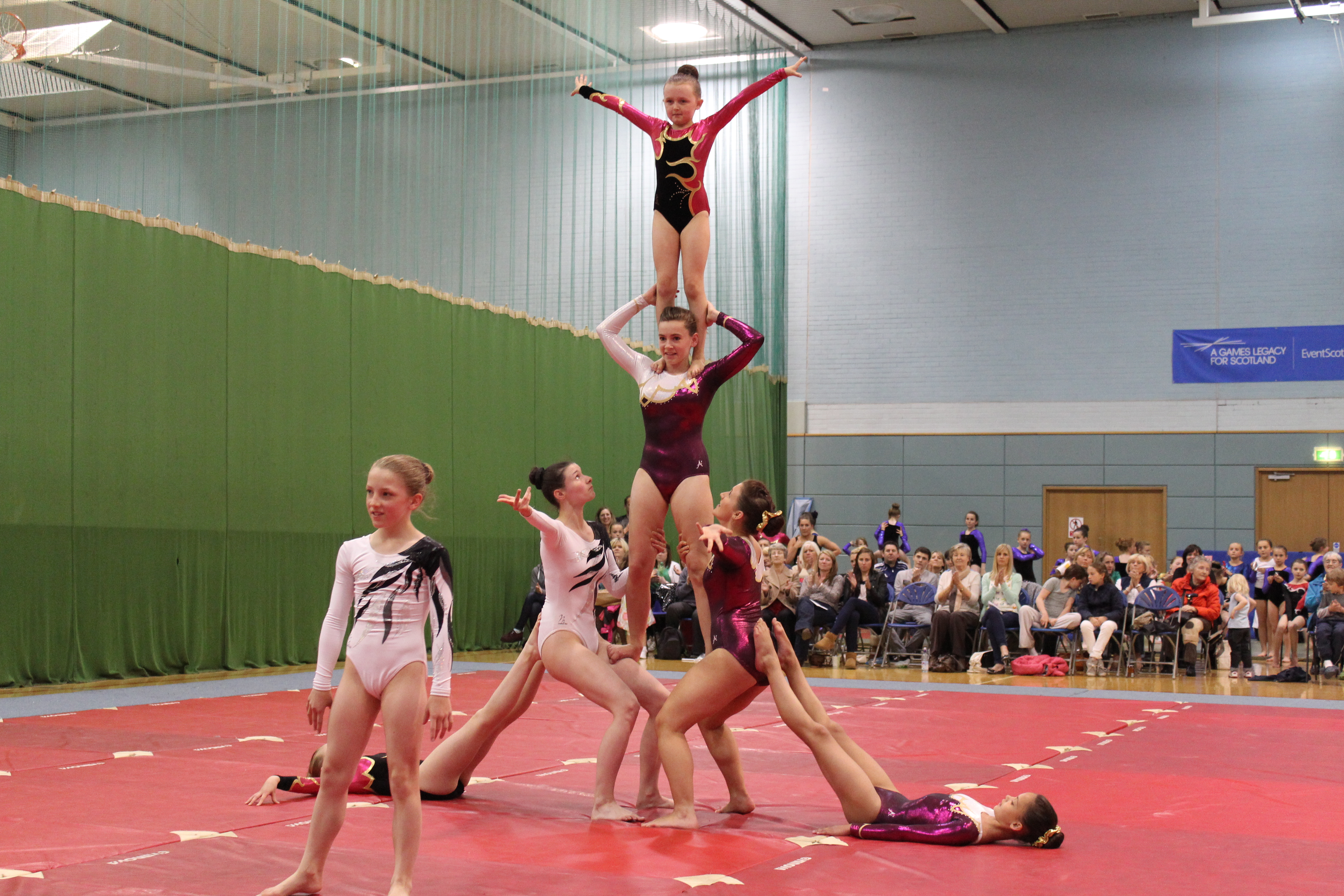 Annual Display 2012 - Sunday Group Set